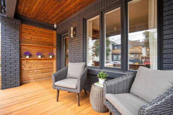 SOLD: 63 Edwin Avenue 4 5