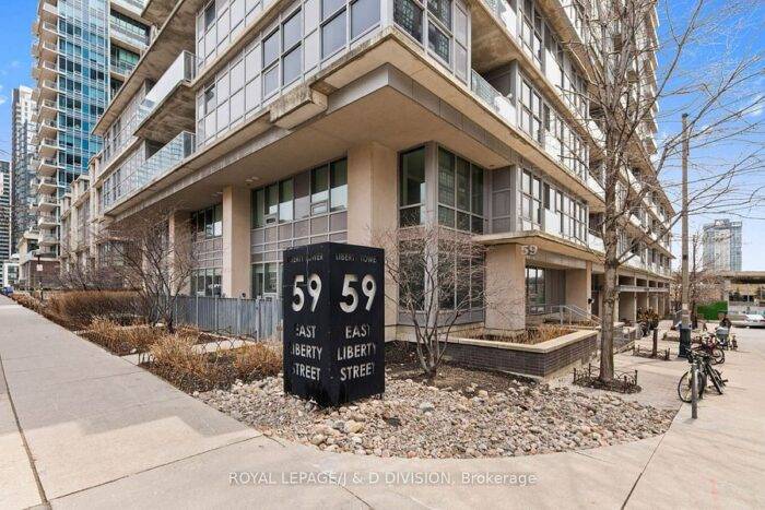 SOLD: 1709-59 East Liberty Street 18 L3RycmViL2xpc3RpbmdzLzQwLzc1Lzc2Lzk4L3AvMDc0ZDM1NWEtOTUyZi00MjhlLWFlMjctYThmNjAzMDEzYmFlLmpwZw