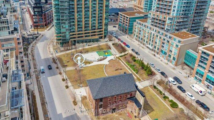 SOLD: 1709-59 East Liberty Street 21 L3RycmViL2xpc3RpbmdzLzQwLzc1Lzc2Lzk4L3AvMzdlYTU0MWItZjEwMy00ZTIyLWE2OTgtNmE5Y2FiYTRlNWFjLmpwZw 1