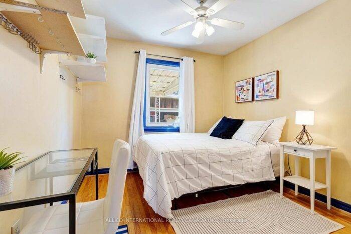 SOLD: 467 Gilbert Ave 6 L3RycmViL2xpc3RpbmdzLzQxLzE5LzY1LzUzL3AvYjdhN2I4NWYtNjE0Ny00MjMzLWEyOGEtYzNlNjdkNTJjNWY4LmpwZw